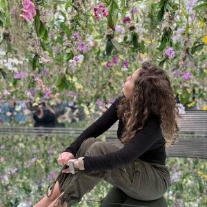 Meet your Posher, Nina